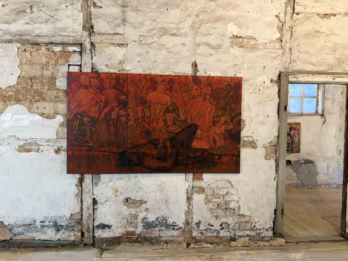 Foto aus der Ausstellung Michael E.X. Rietzler "Zwischen Haut & Haltung"