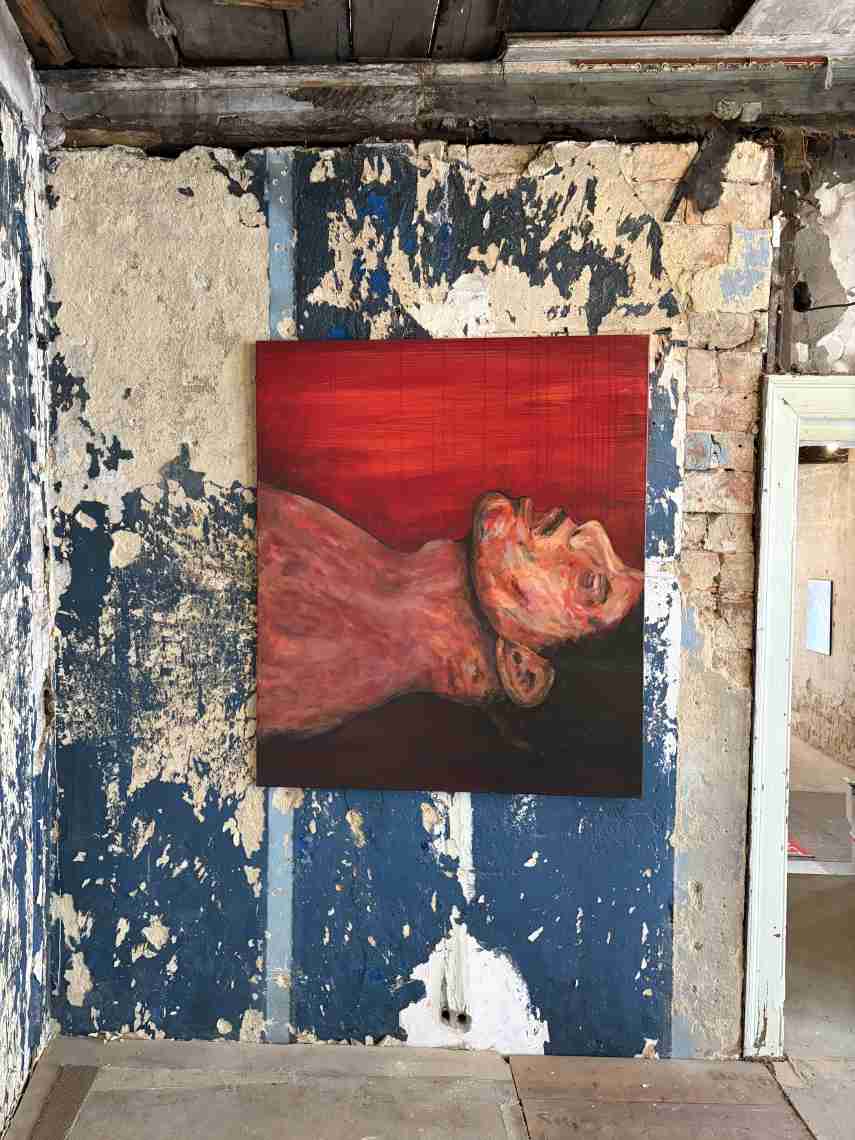 Foto aus der Ausstellung Michael E.X. Rietzler "Zwischen Haut & Haltung"